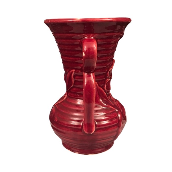 Shawnee Pottery USA Ribbed Daisy Flower Vase Cranberry Red Double Handle 7.5" - Picture 7 of 14